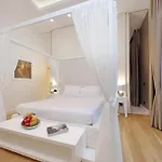 Domus Aurea Luxury 4*