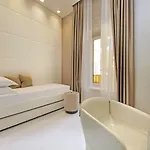 Domus Aurea Luxury Maison d'hôtes Rome