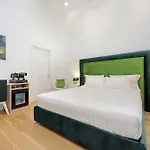 Domus Aurea Luxury 4*
