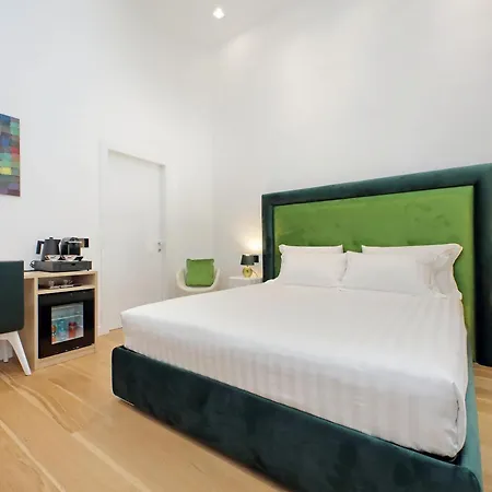 Domus Aurea Luxury 4*