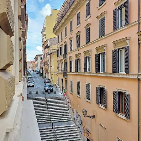 Domus Aurea Luxury Pensión Roma