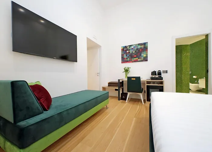 Domus Aurea Luxury 4*